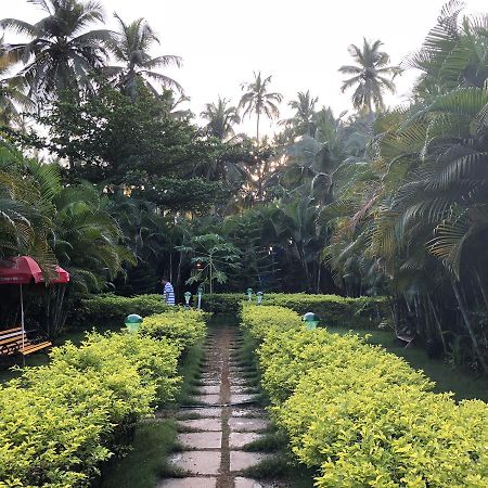 Neptune Point Premium Cottages Palolem Exterior foto