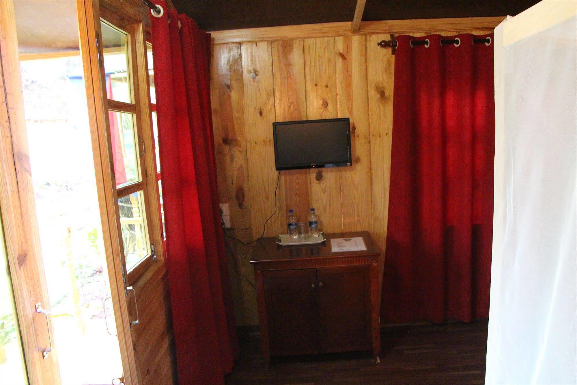 Neptune Point Premium Cottages Palolem Exterior foto
